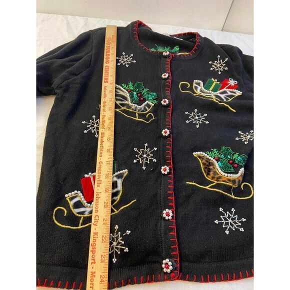 No Design #31691 M Christmas Sweater Bling Sequins Pearl Sleigh Snowflakes - Picture 9 of 9